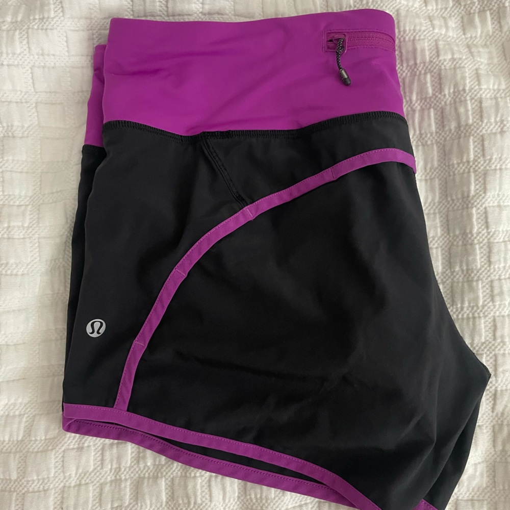 Lululemon Run Times shorts